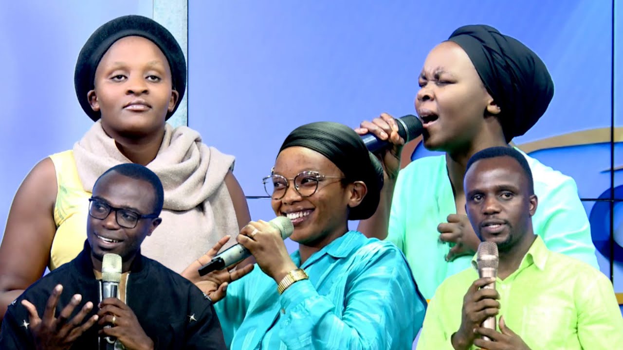 WOOW🥰HOLY NATION CHOIR BAGIZE IBIHE BYIZA BITARABAHO ABANTU BARAFASHWA|INDIRIMBO ZABO N'AMATEKA