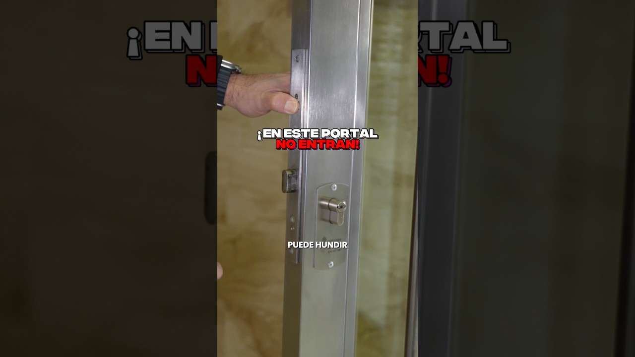Cerradura antirrobo para portales 👀🔐 &iexcl;con bombillo anti copia! | Cerrajer&iacute;a Revilla | Barcelona