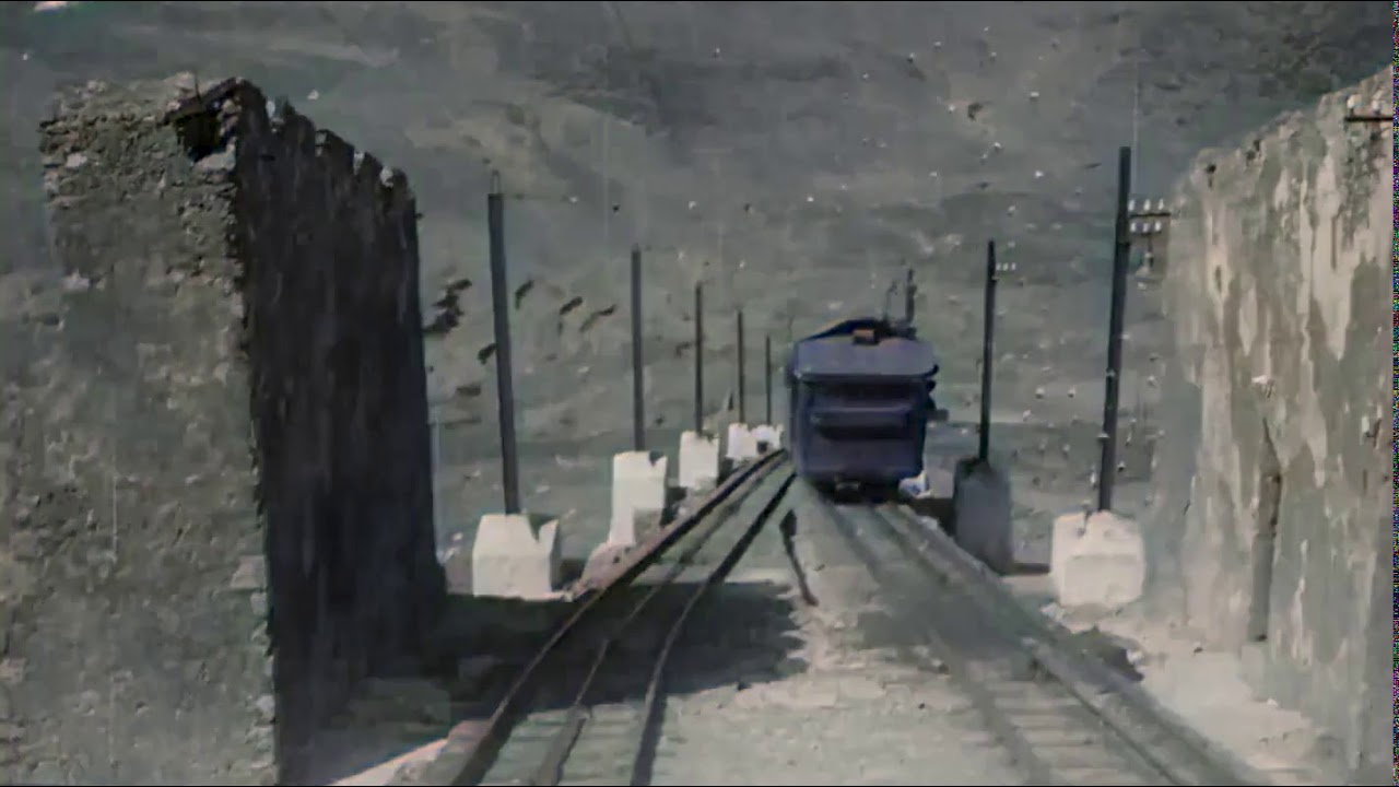 Filmato Rarissimo ricolorato - Napoli Ricolorata : Nave Conte , funicolare e gita sul Vesuvio - 1921