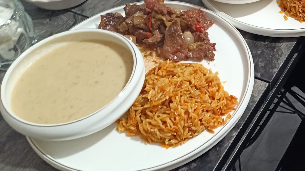Patlıcan çorbası ve havuçlu şehriye pilavı. Çok lezzetli ve pratik misafir için farklı lezzetler🥰