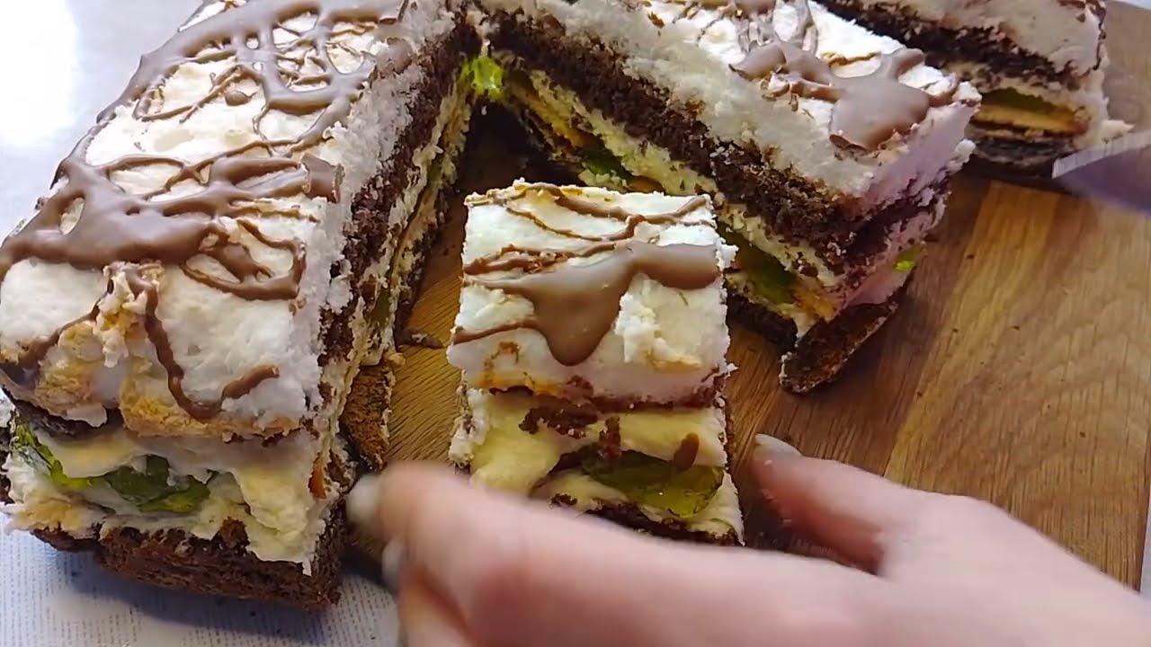 🍰 Пляцок “Очі цариці” — неймовірно ніжний і дуже красивий у розрізі - рецепт від Лілії Цвіт