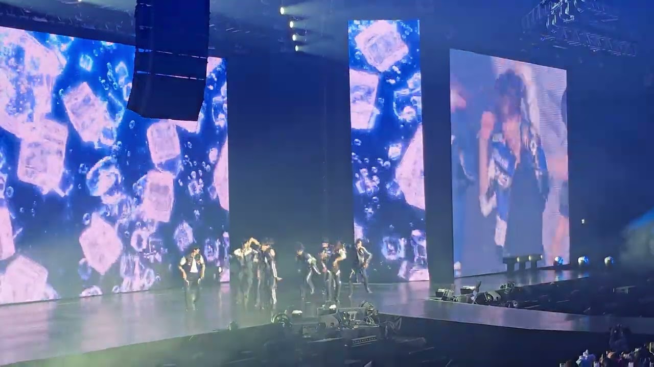 251220 ZEROBASEONE WORLD TOUR [HERE&NOW] IN HK DAY 2 - SWEAT