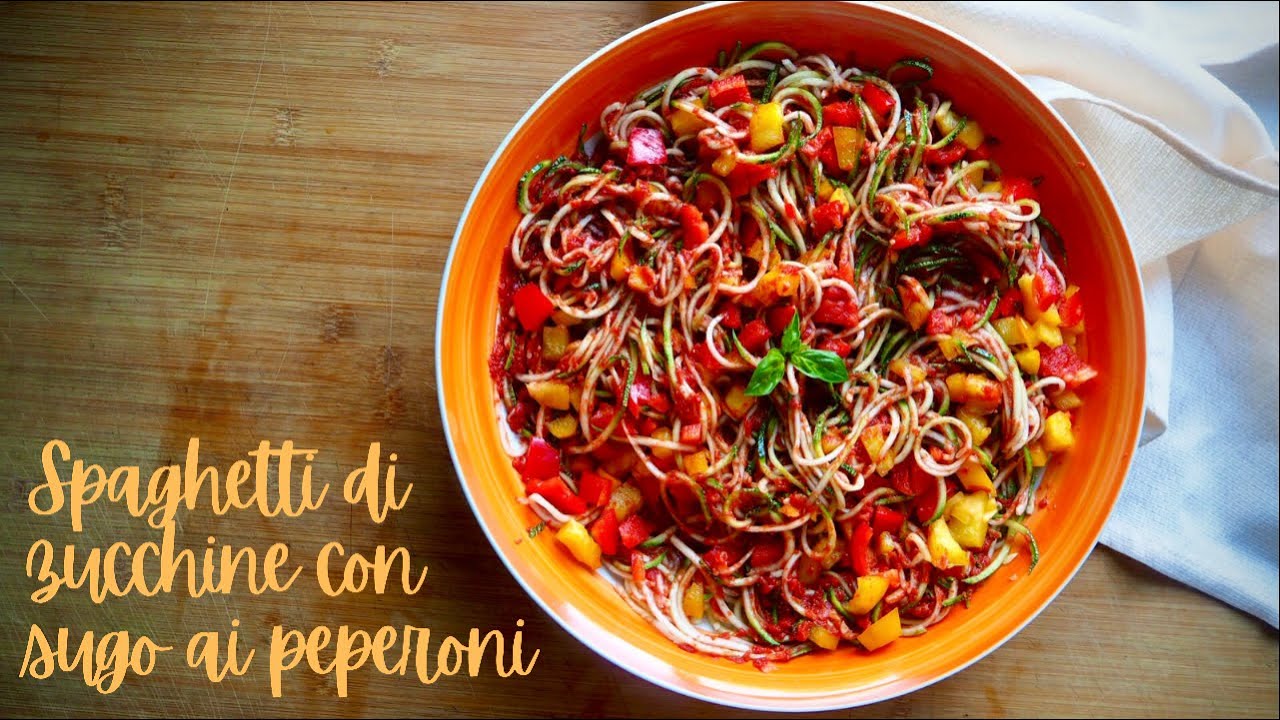 SPAGHETTI DI ZUCCHINE CON SUGO AI PEPERONI -  come realizzare gli spaghetti di zucchine crudisti