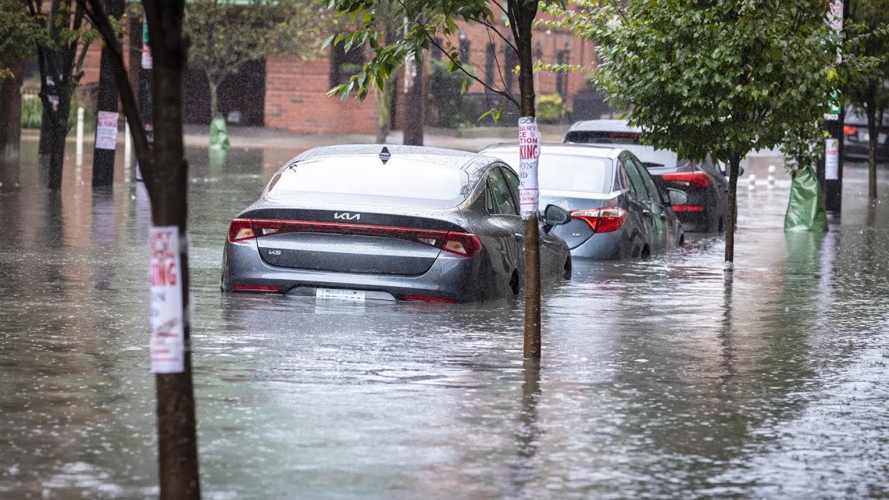 Storm floods New York City area, swamping streets and stranding drivers