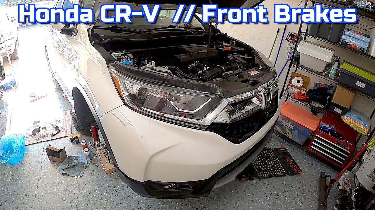 Honda CR-V 2017–2022 | Ремонт передних тормозов — колодки/роторы