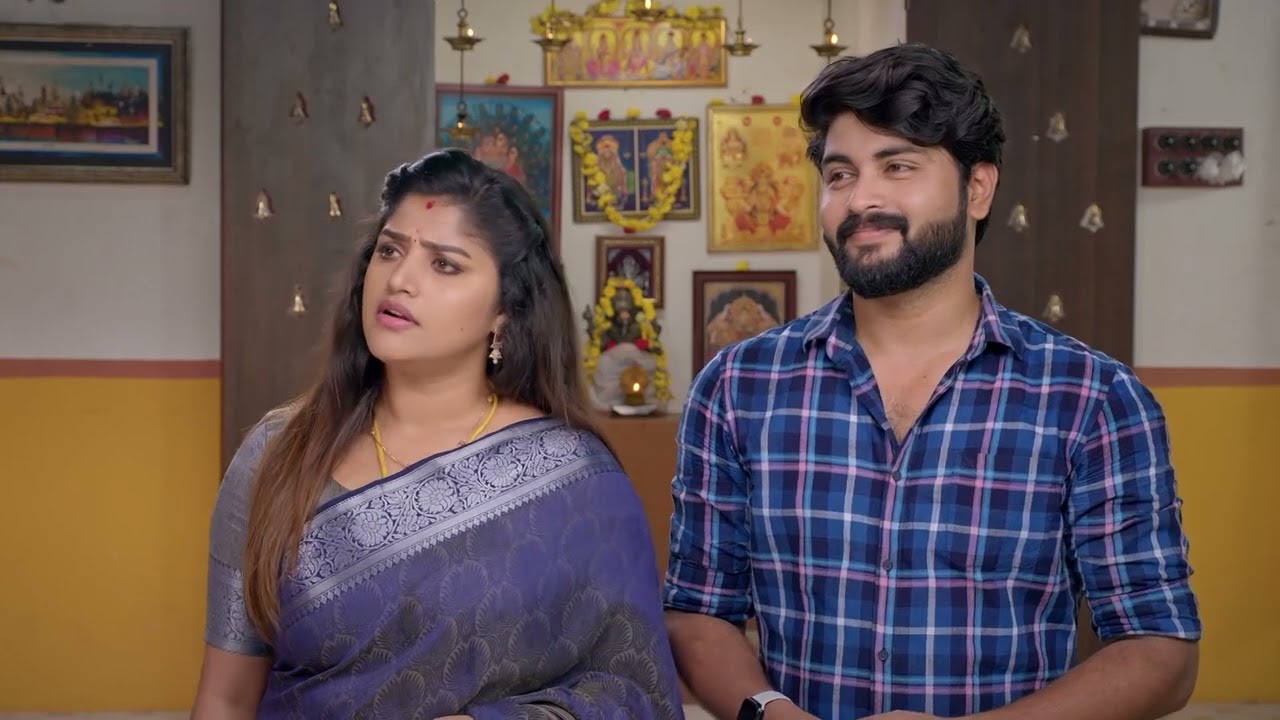 Rajini Gives a Fitting Reply to Azghamai - Rajini - Full Ep 300 - Zee Tamil