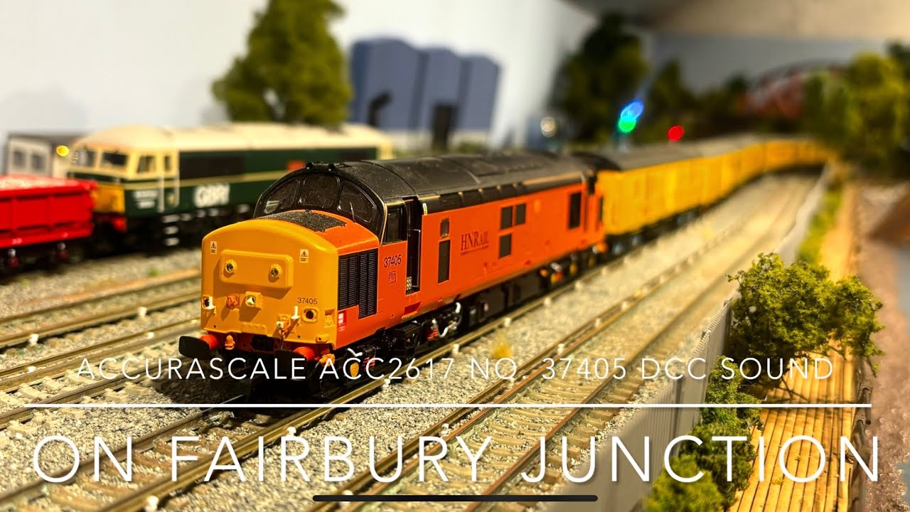 The Future’s Orange! Accurascale’s 37405 DCC Sound 