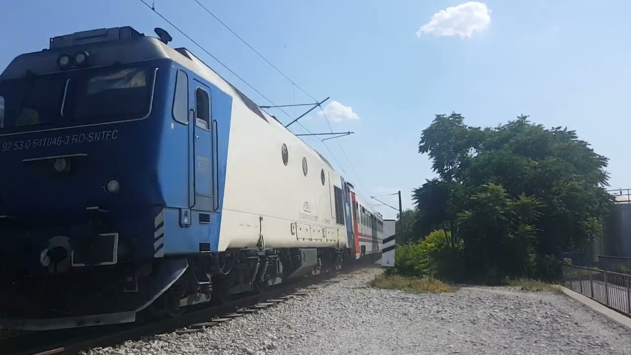 МБВ 461 с локомотив 64 1046 и поздрав/ IFT 461 led by locomotive 64 1046 and greeting