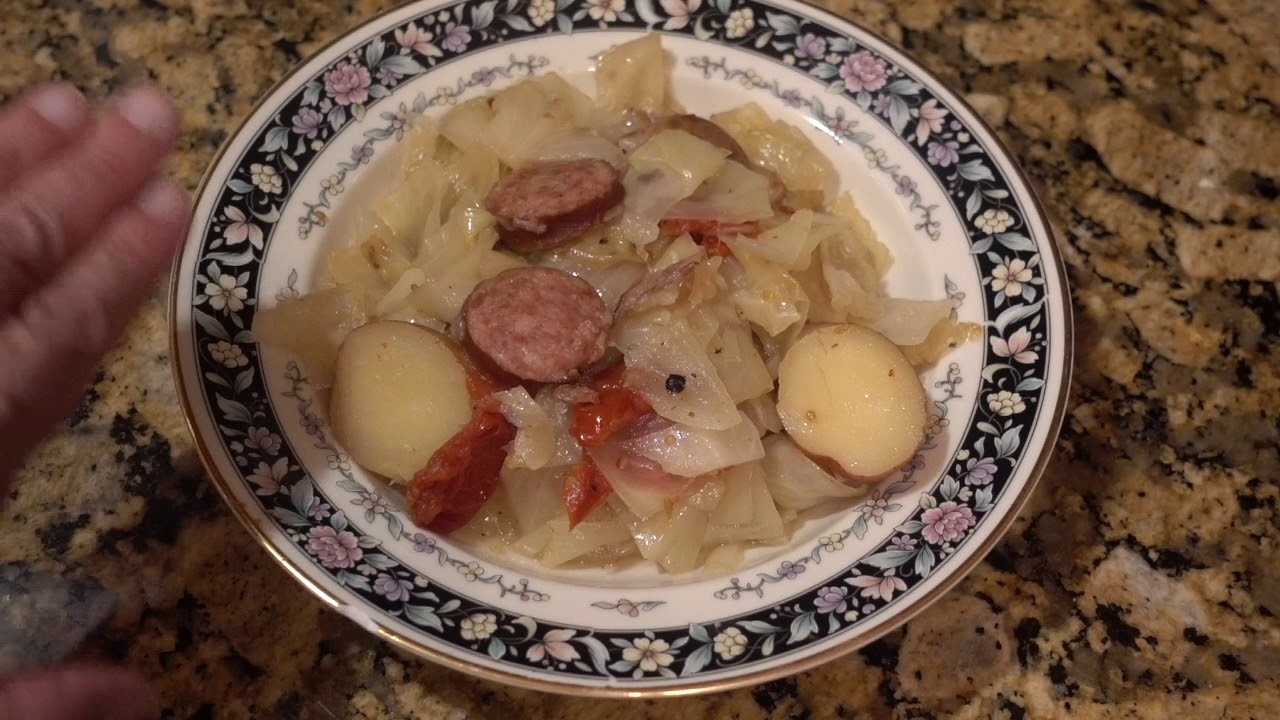 SMOTHERED CABBAGE, SAUSAGE & POTATOES - NINJA FOODI