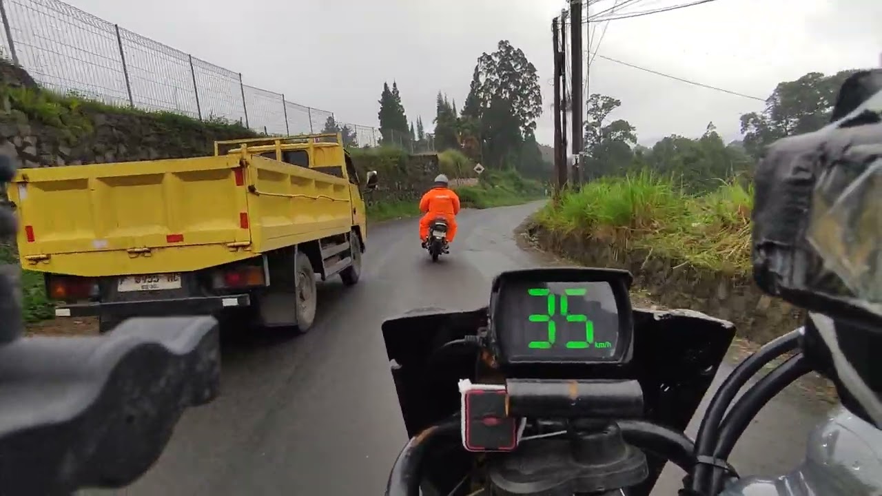 Perjalanan ke puncak Bogor via Sentul bukit pelangi 🏍️💨💨   #motovlog #motoran 