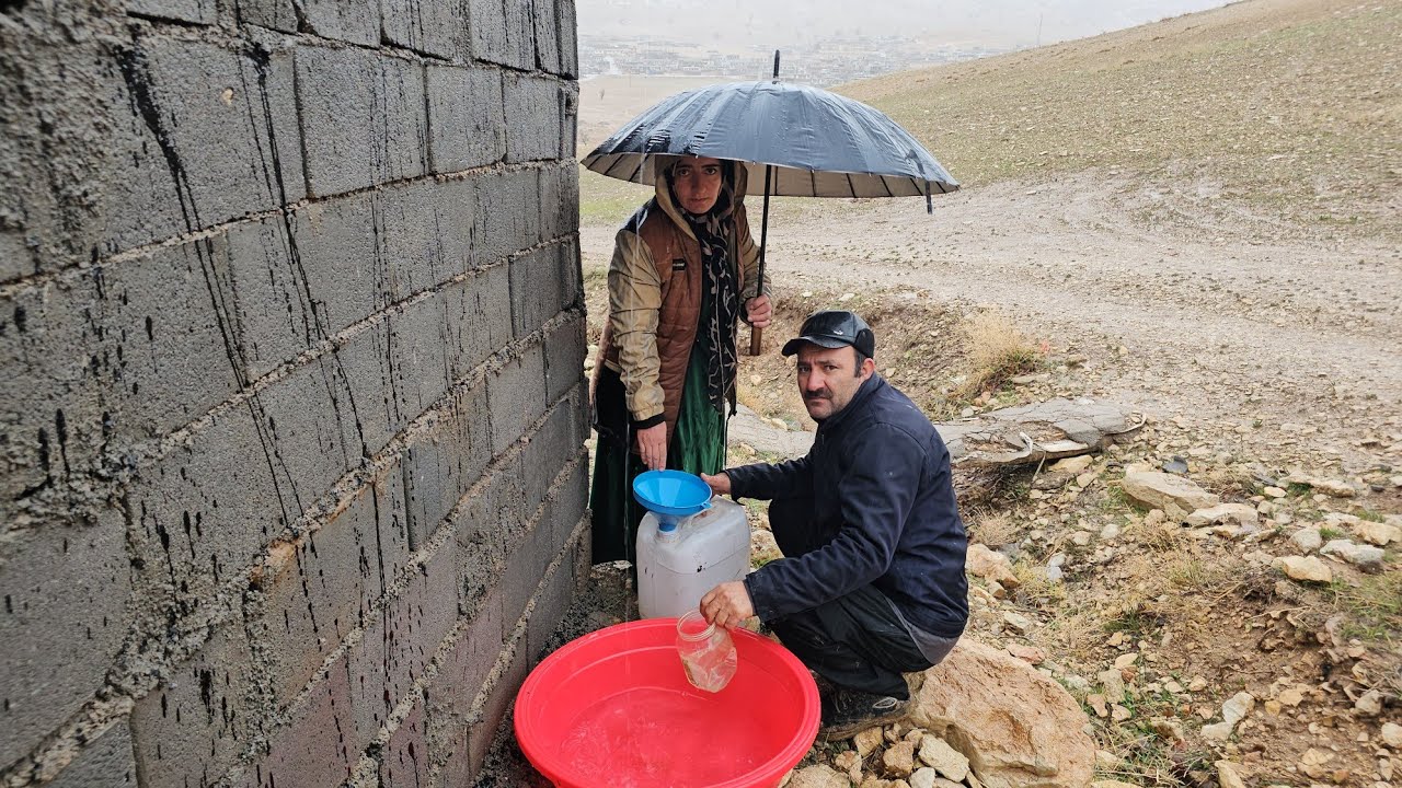 Amidst the flowers and rain of the mountains; Ahmad and Farideh's romantic effort to build tomorrow