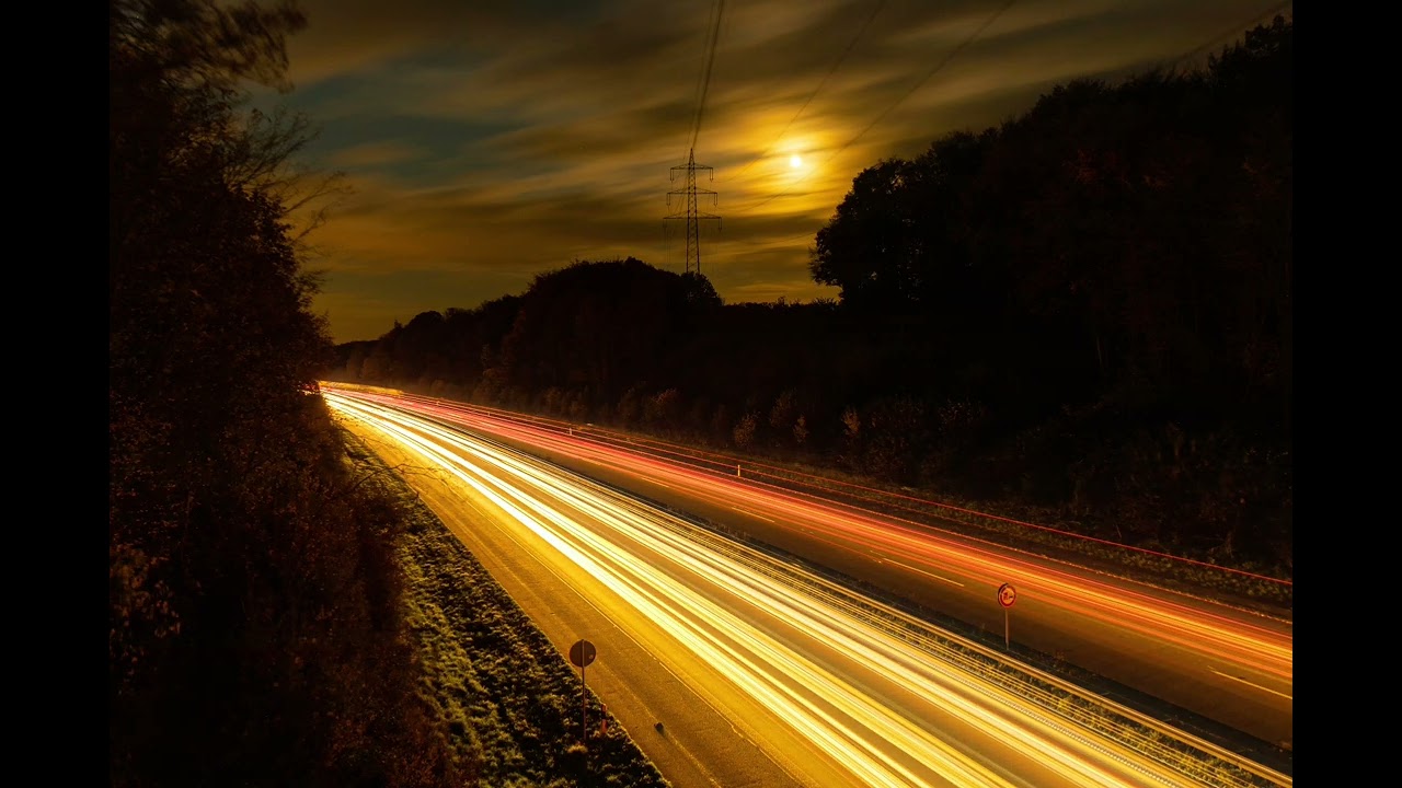 Deep House 2026 — Night Drive Through Neon Streets