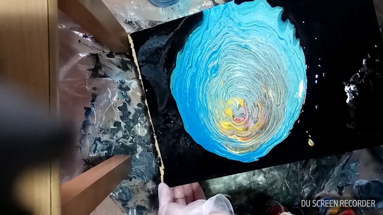 Рождение звезды. Акриловая заливка.Acryling pouring.
