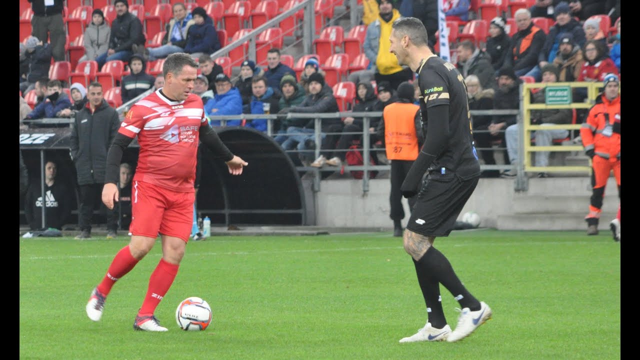 Na biało-czerwonym szlaku: Mecz Legend - Polska Liga Biznesu w Tychach