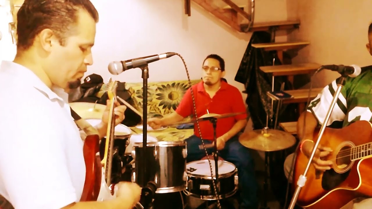 DUXHEROE, DWF & JULCOR. Sincericidio LEIVA Cover