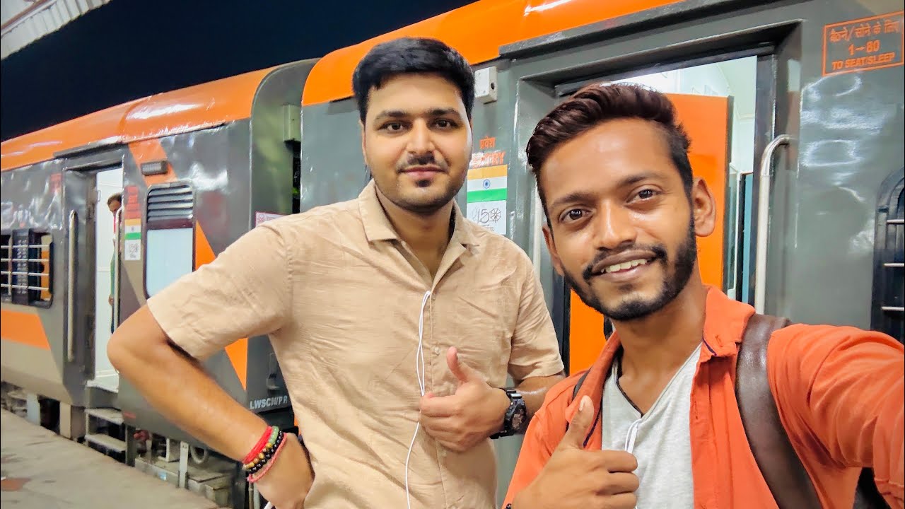 India Ki Sabse Sasti Luxury Train? 22361 Patna - Delhi Amrit Bharat *आम जनता की वंदे भारत एक्सप्रेस 