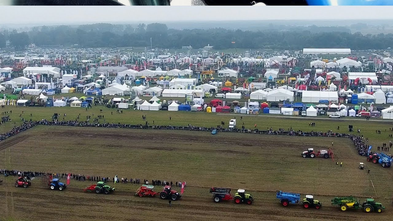 Pokaz stabilności belek w opryskiwaczach polowych. AGRO SHOW