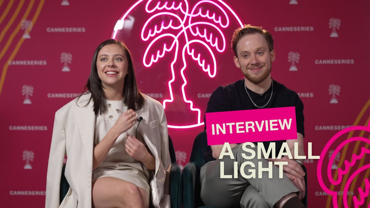 UNE LUEUR D'ESPOIR (A SMALL LIGHT) - Bel Powley & Joe Cole racontent l'histoire secrète d'Anne Frank