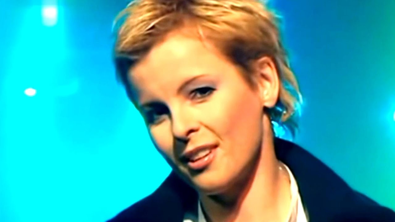 Iveta Bartošová | Skandál | 2004 | TV 2