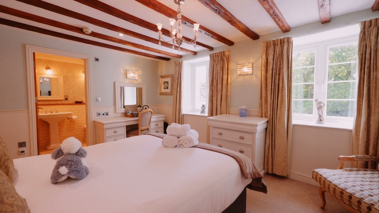 Fox&rsquo;s Den Bedroom &bull; Wild Boar Estate | Woodland Hideaway in the Lake District