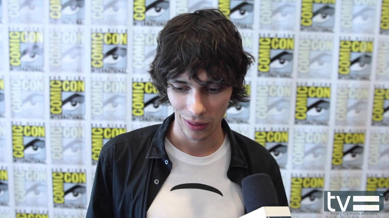 Devon Bostick Interview - The 100 (CW) Season 2