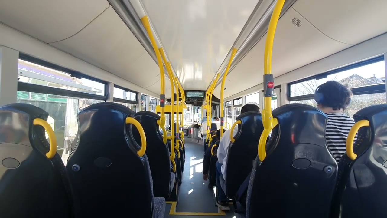 *Beast* Metroline Manchester ADL Enviro200 MMC DE488 (YX74 OJM) Route 313