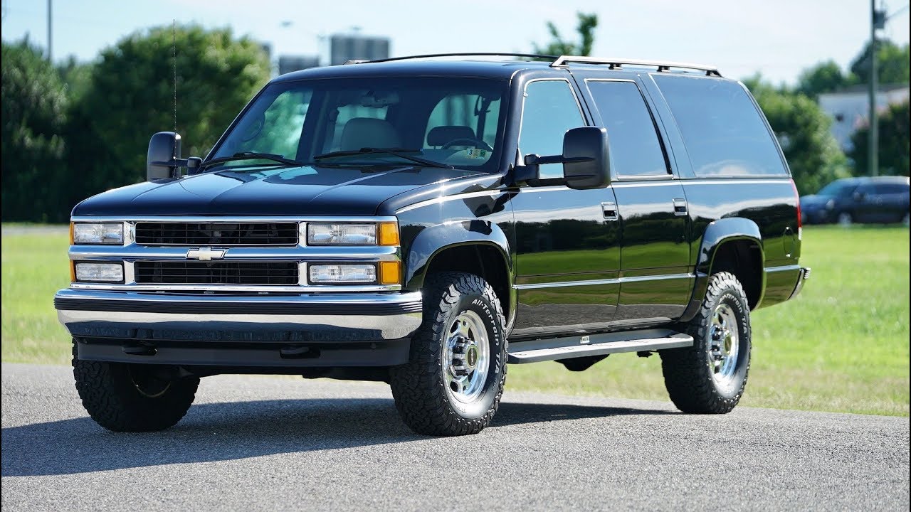 Davis AutoSports SUBURBAN 2500 DIESEL RESTORE PROGRESS VIDEO # 2