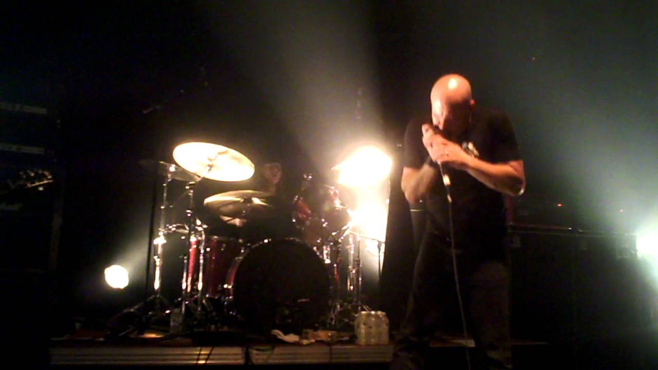 Goatsnake - "Flower of Disease" [Magasin 4, Brussels - June 18, 2011]
