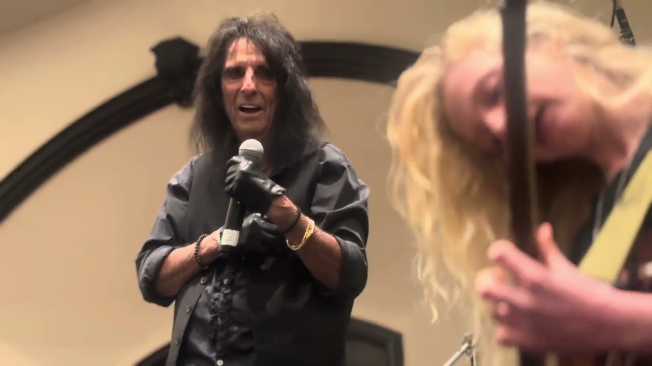 Alice Cooper & the Future of Metal 🤘🏻💙💀