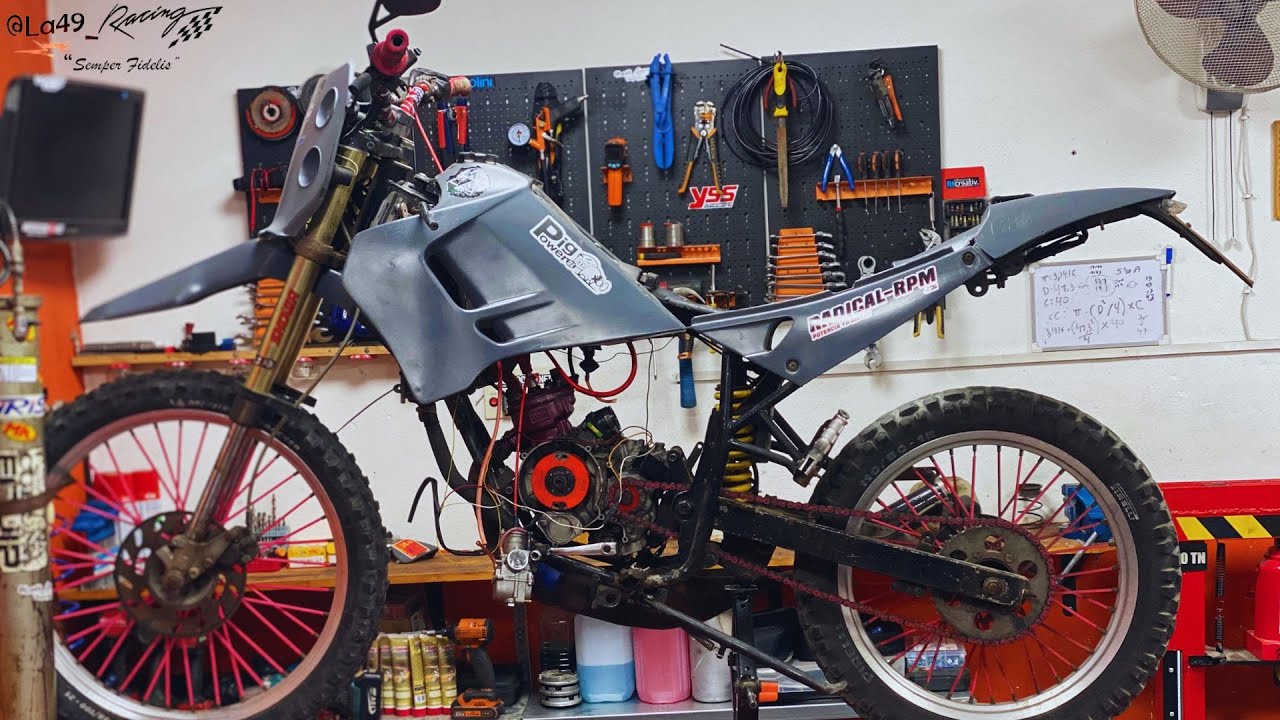 Rieju rr // Del Desguace A Las Manos de @La49_Racing 🏆🏆