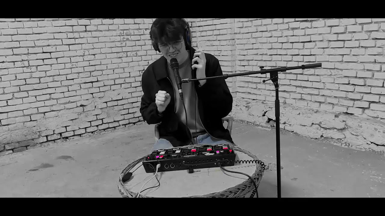 M-Age | Can You Hear Me? | live loopstation performance