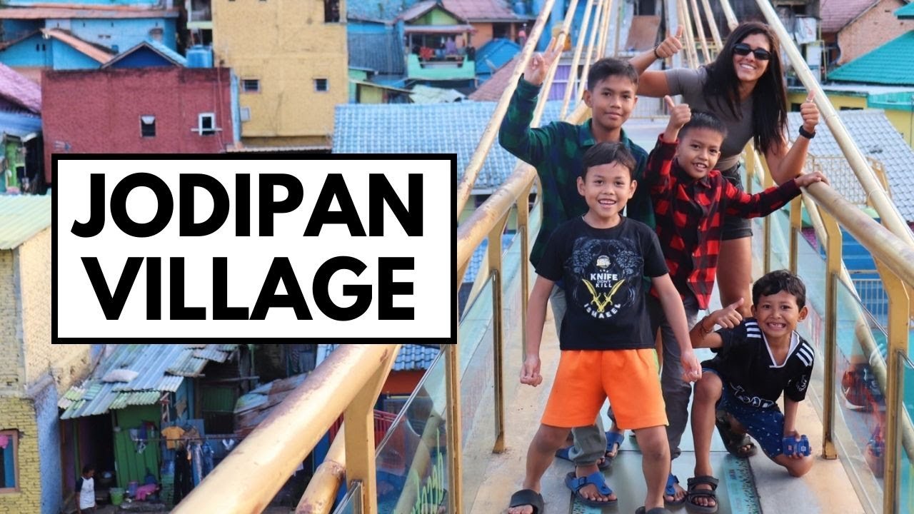 The most colorful town in Indonesia! | JODIPAN VILLAGE 🇮🇩