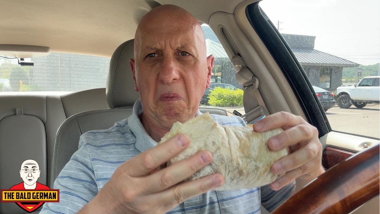 German tries Chipotle Mexican Grill | Chicken Burrito + Chicken al Pastor Taco