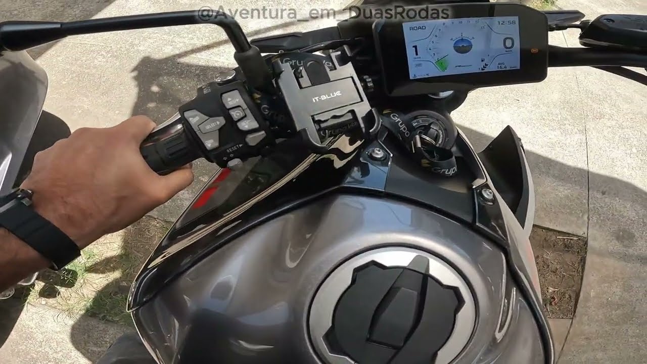 Troca de Suporte da Placa na Z900 2025 + Instalação de Eliminador de Rabeta