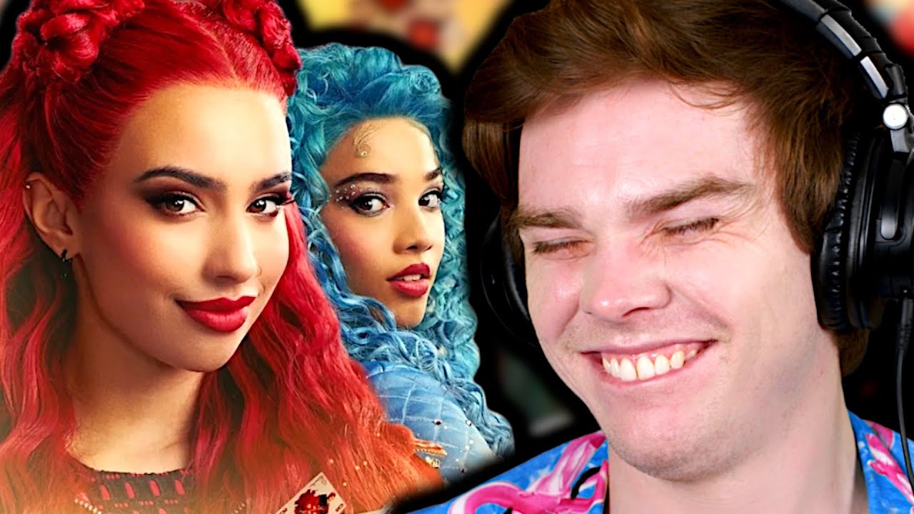 Не обращайте внимания, что мне трудно сдержать свое волнение от DESCENDANTS RISE OF RED после все...