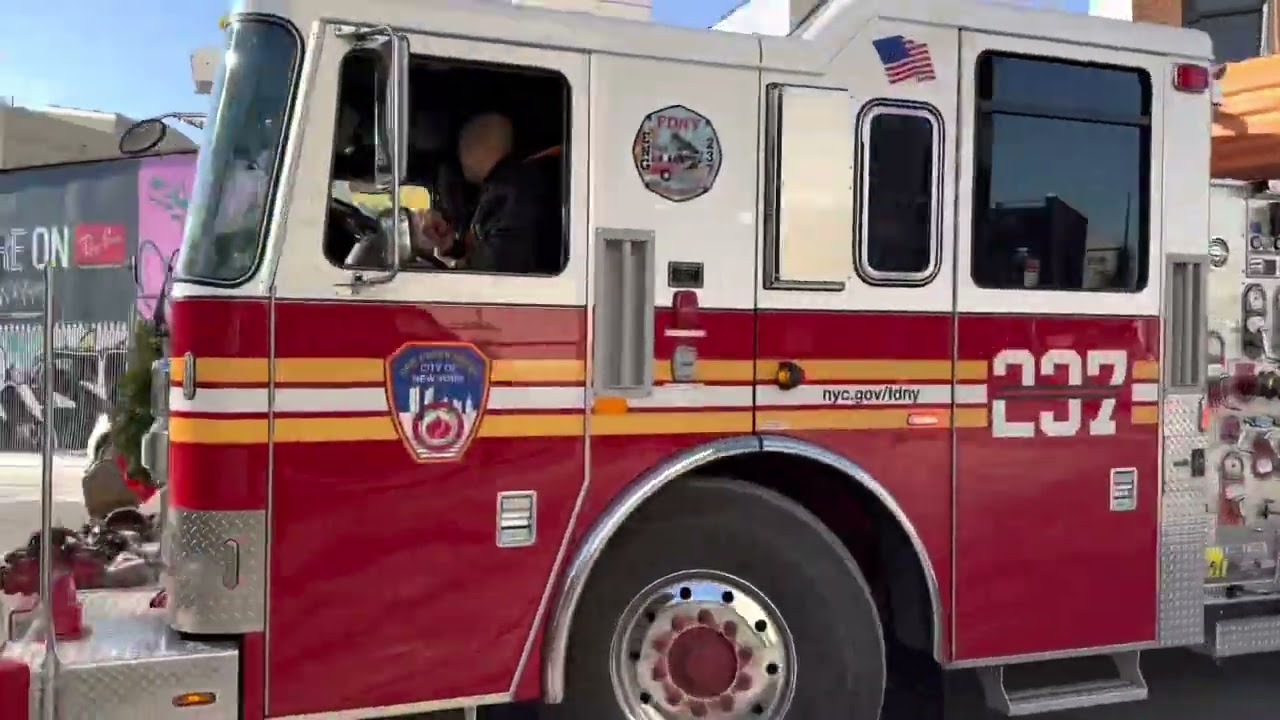**BRAND NEW 2022 FDNY ENGINE 237** RESPONDING FROM QUARTERS ON MORGAN AVENUE IN BUSHWICK, BROOKLYN.
