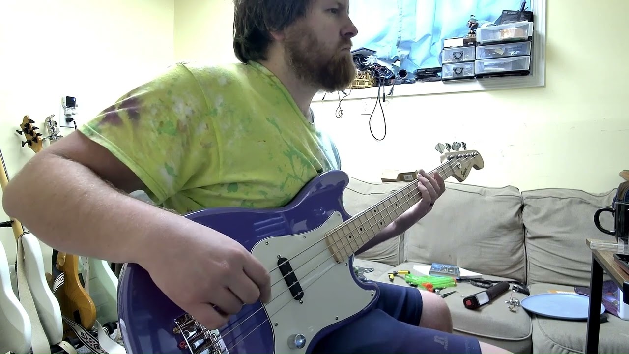 Squier Sonic Bronco pickup testing (rail vs 51 P style)