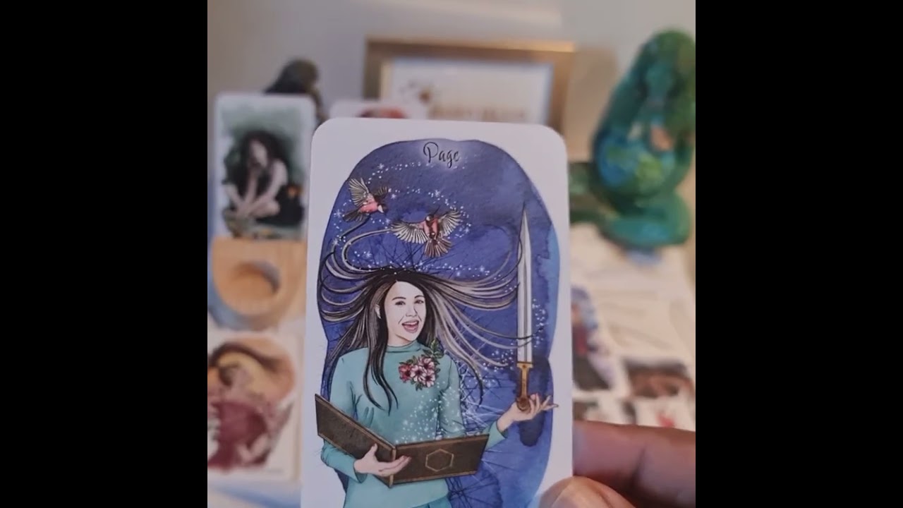 Hij ziet dat het goed met je gaat en je hem niet meer nodig hebt.. hij wilt weer in je energie komen