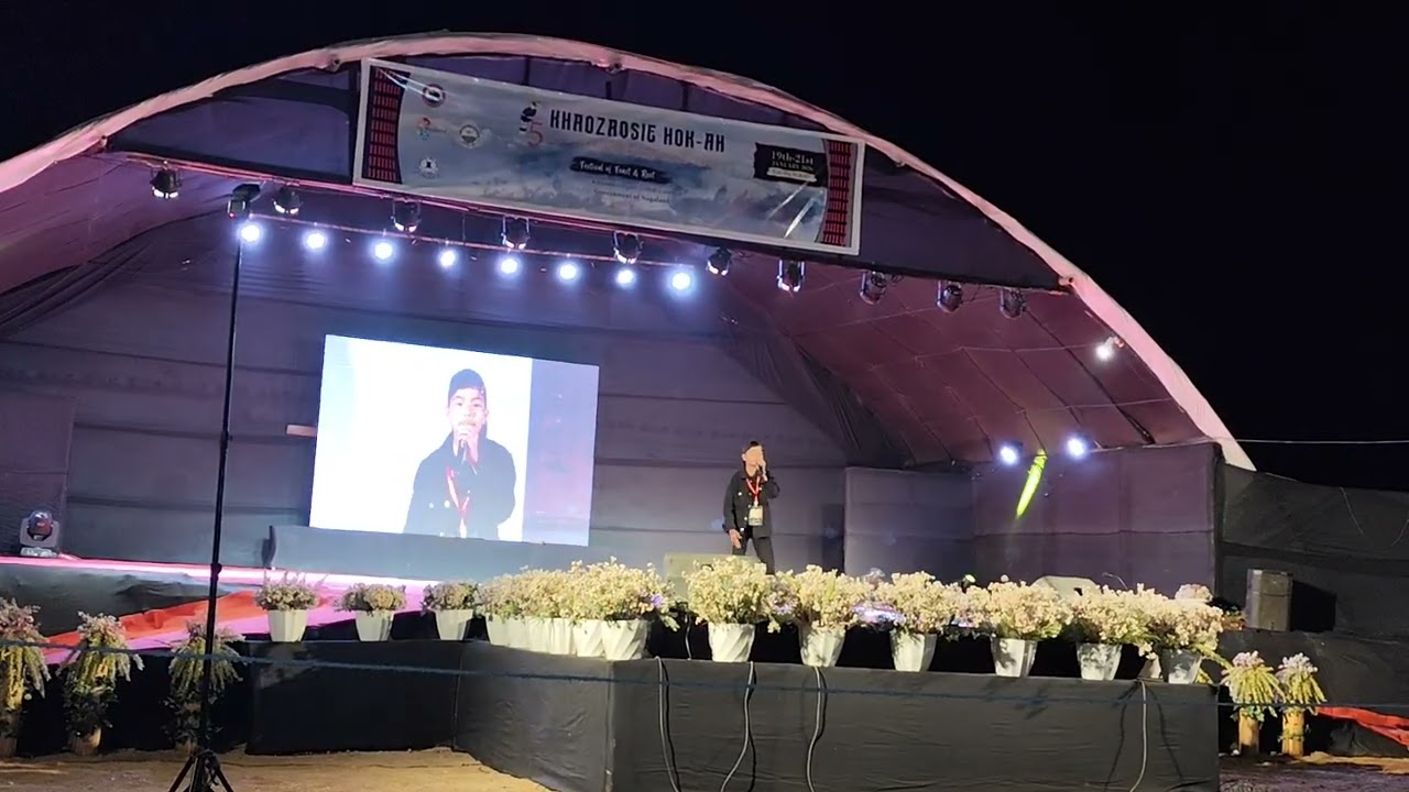 Invitee Tsemang chio rocking the stage at Nokhu during Khiamniungan Mini hornbill festival.# Beatbox