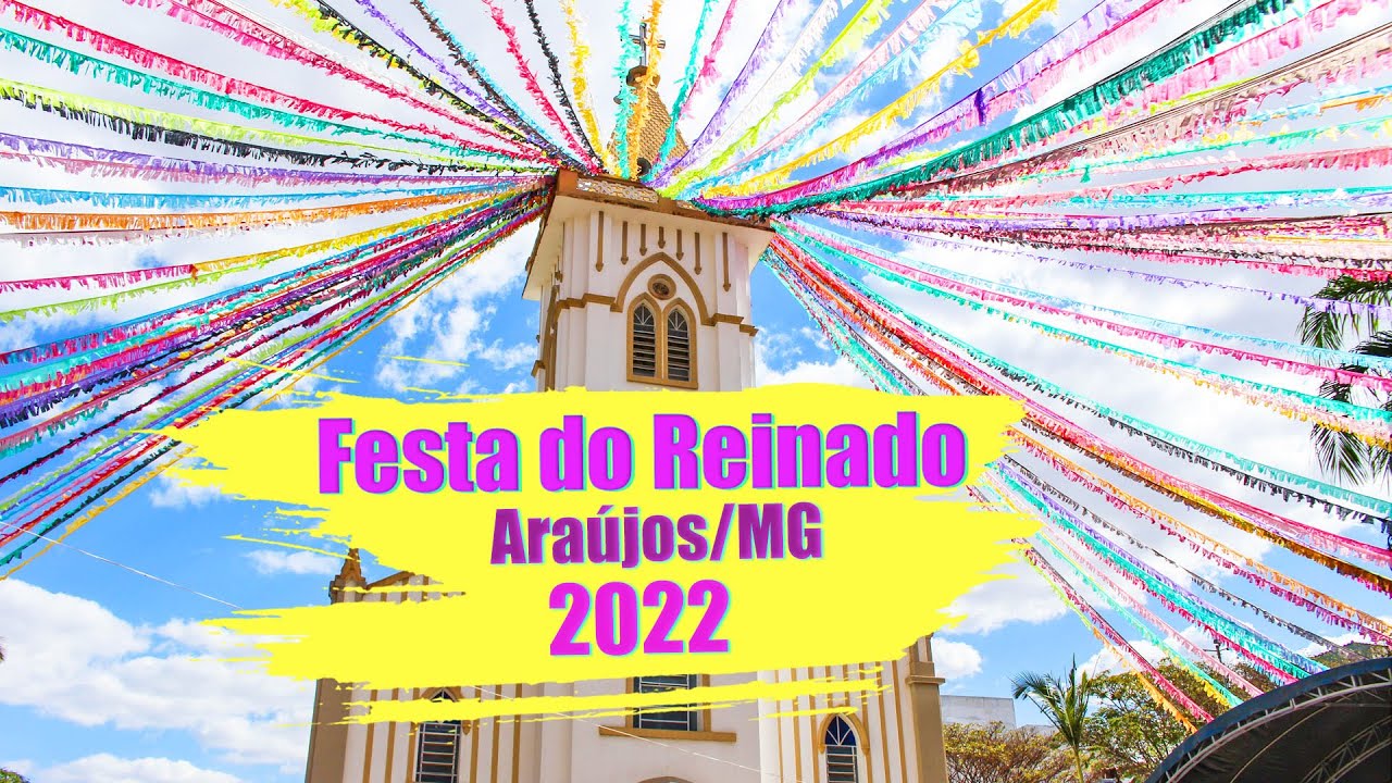 Festa do Reinado em Araújos/MG - 2022 - [Vídeo da chegada das congadas na praça da Matriz da cidade]