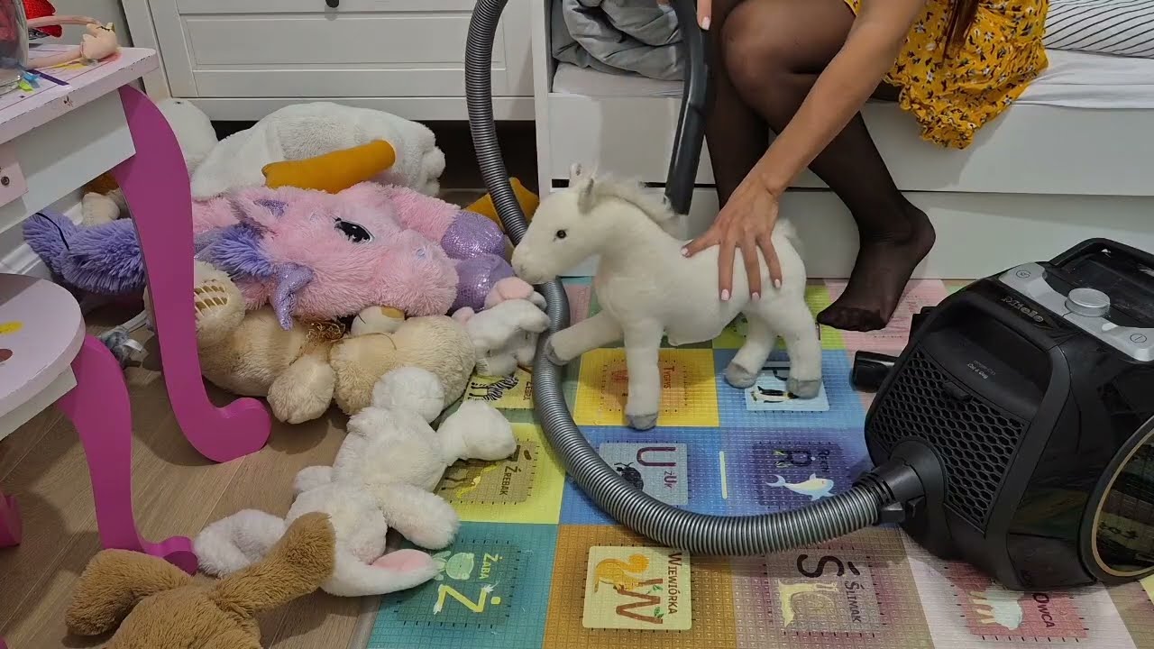 Plush Toys Vacuum ASMR 🧹 Cozy White Noise for Deep Sleep
