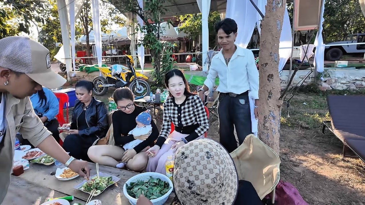 ทำกิจกรรมเวลาว่างที่บ้านสวน(สรุปงานทำบุญ￼เสร็จไปได้ด้วยดี)🥰