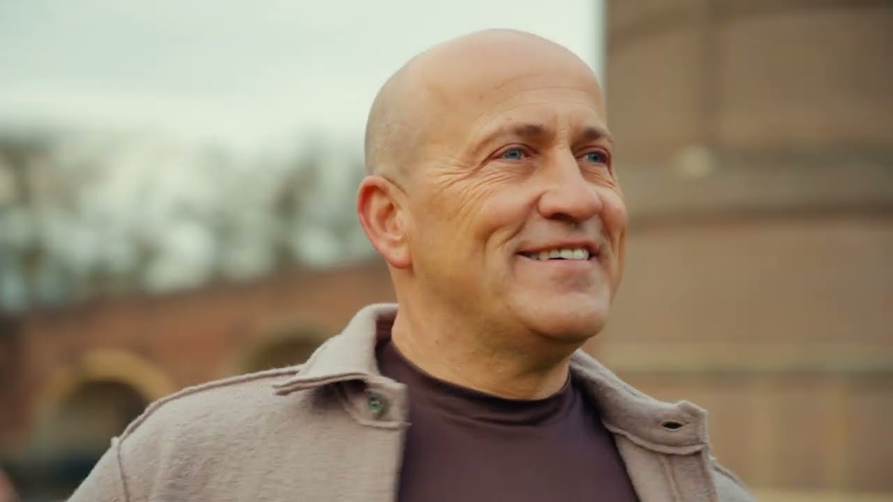 William Burg - Eenzaamheid Maakt Alle Mensen Gelijk (officiële videoclip)