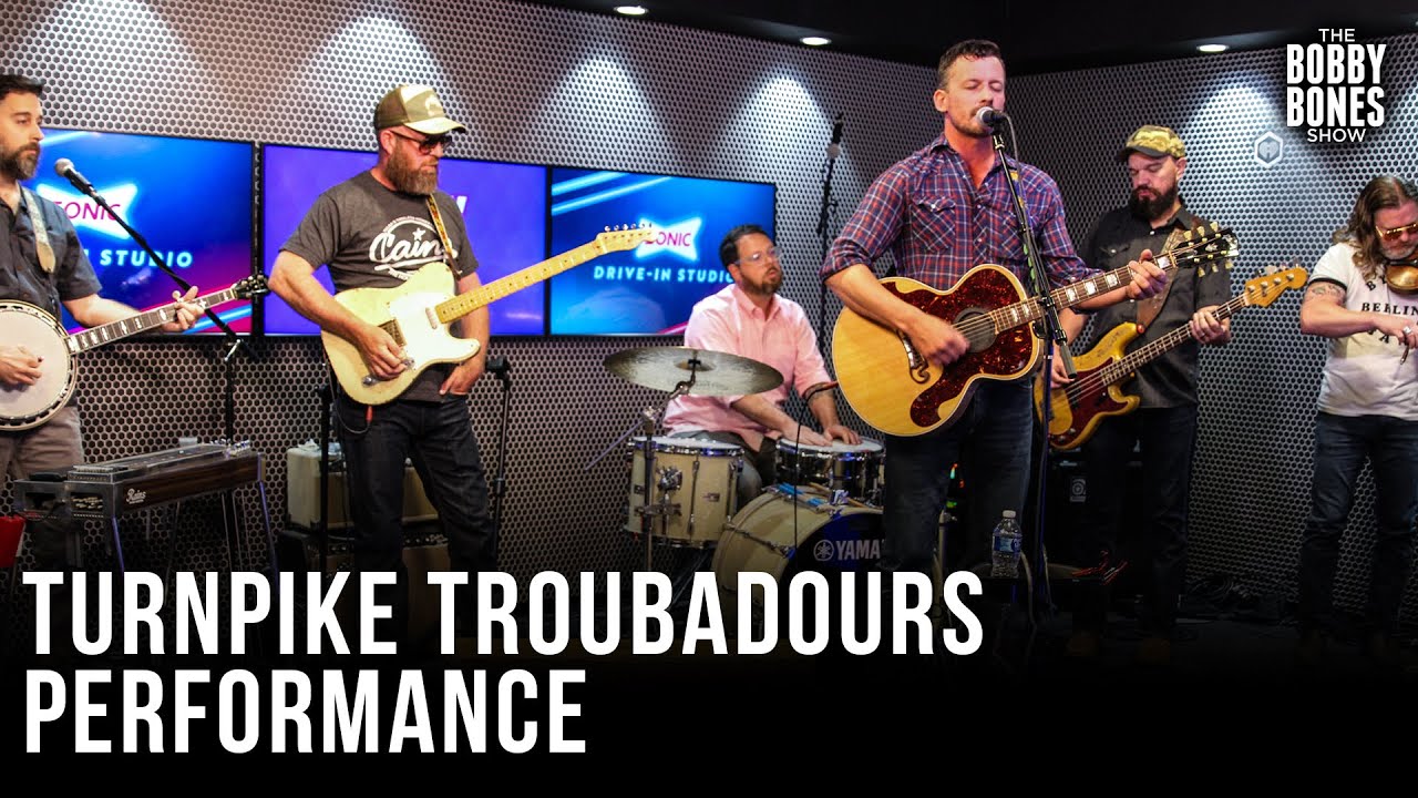 Turnpike Troubadours Performs 