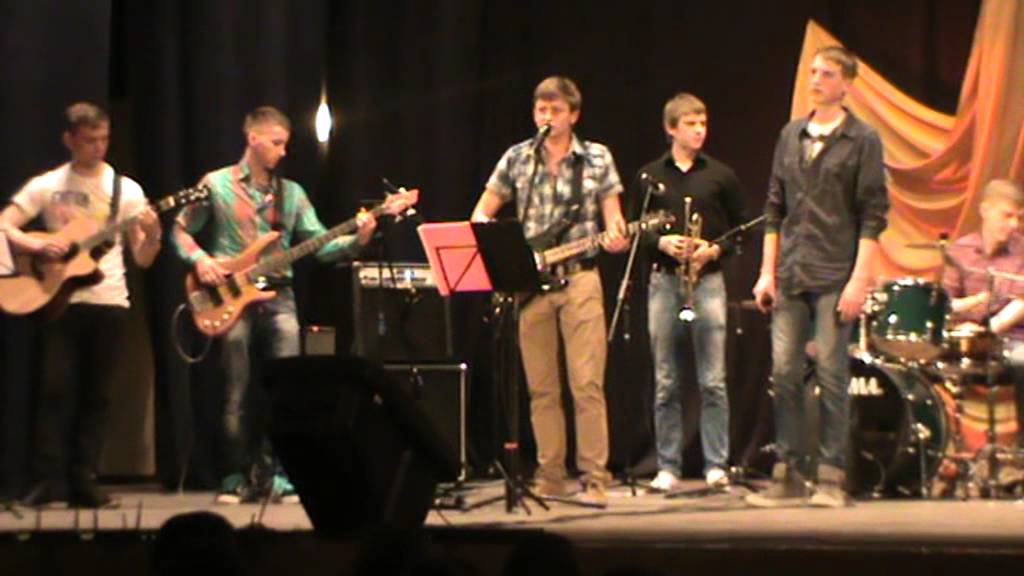 Ylakių gimnazijos grupė - Tamsus langas. ( Obuolys )