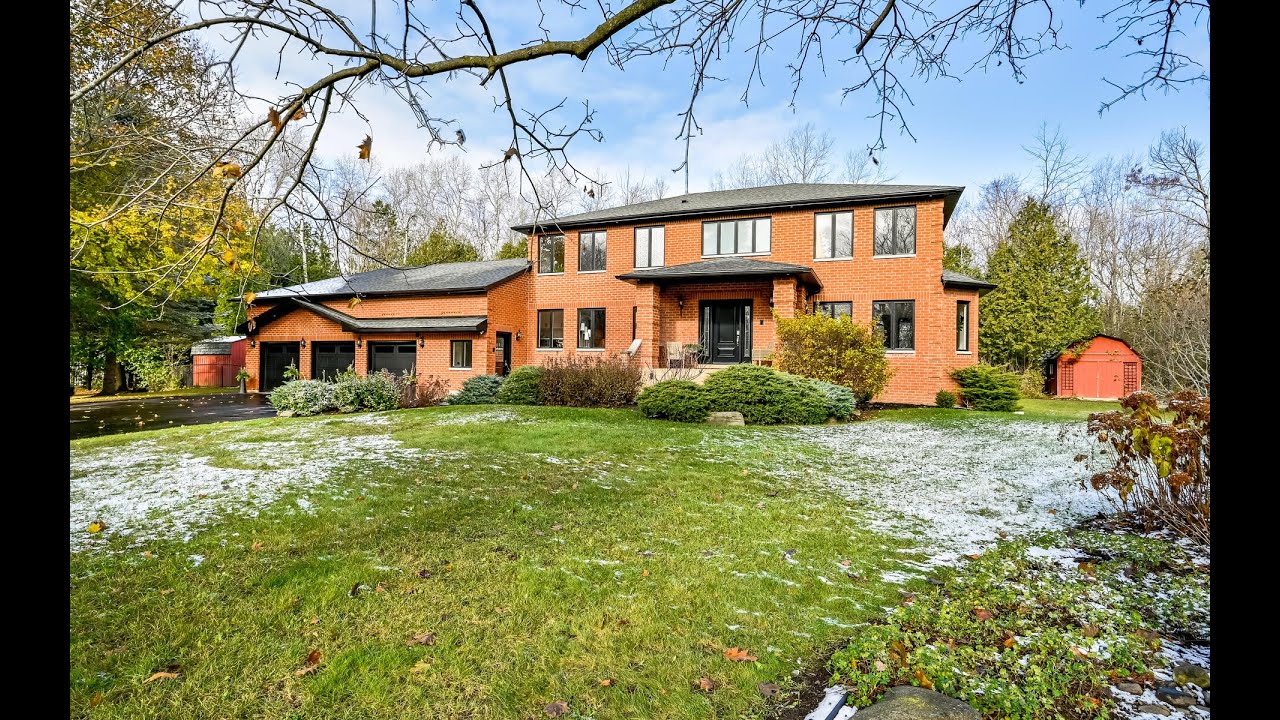 10 Kresia Ln Courtice ON L1E