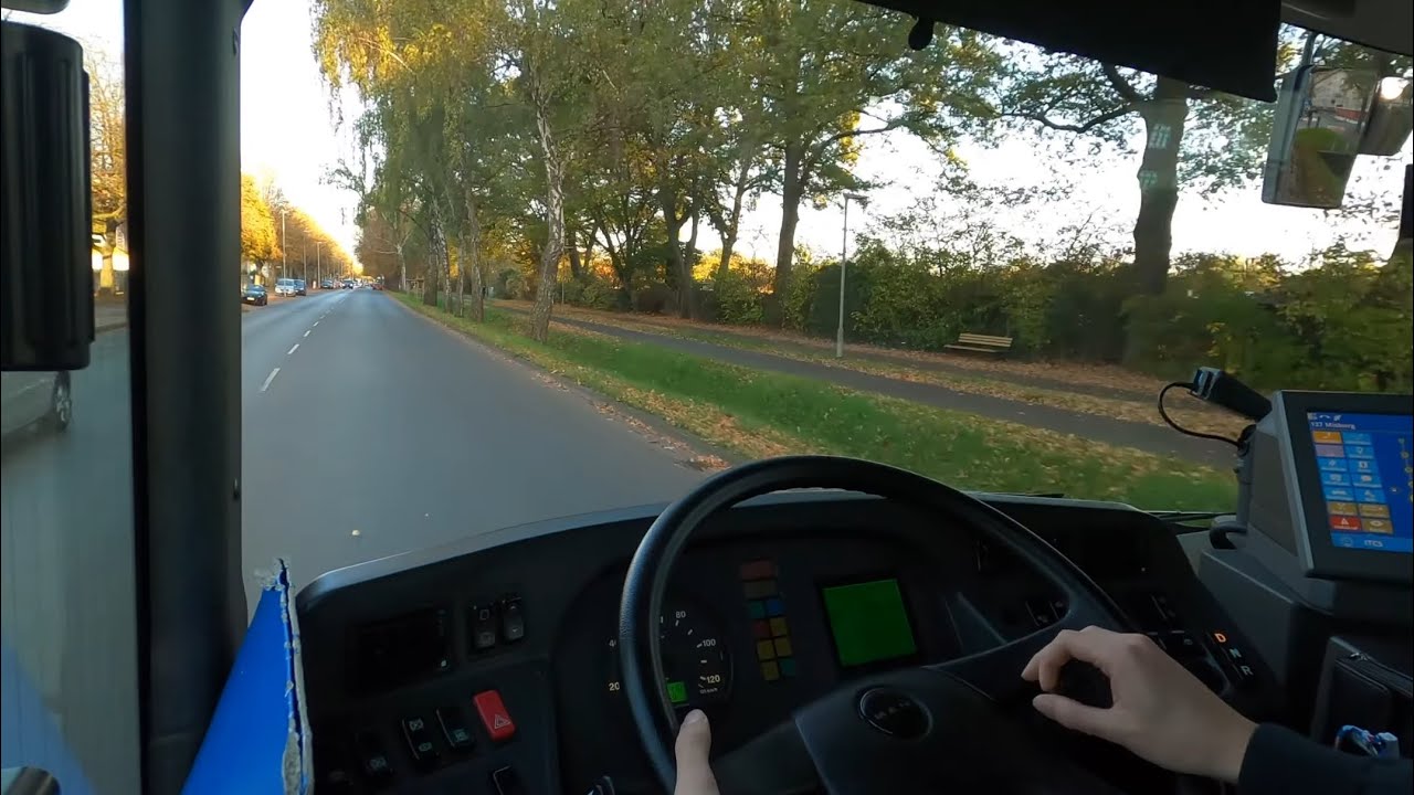 Langer Bus, kurze Linie - ÜSTRA Linie 127 nach Misburg
