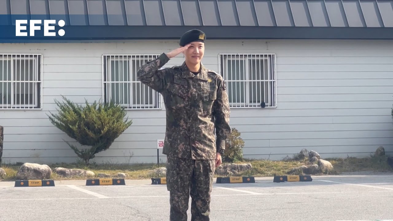 J-Hope, de BTS, completa el servicio militar en Corea del Sur