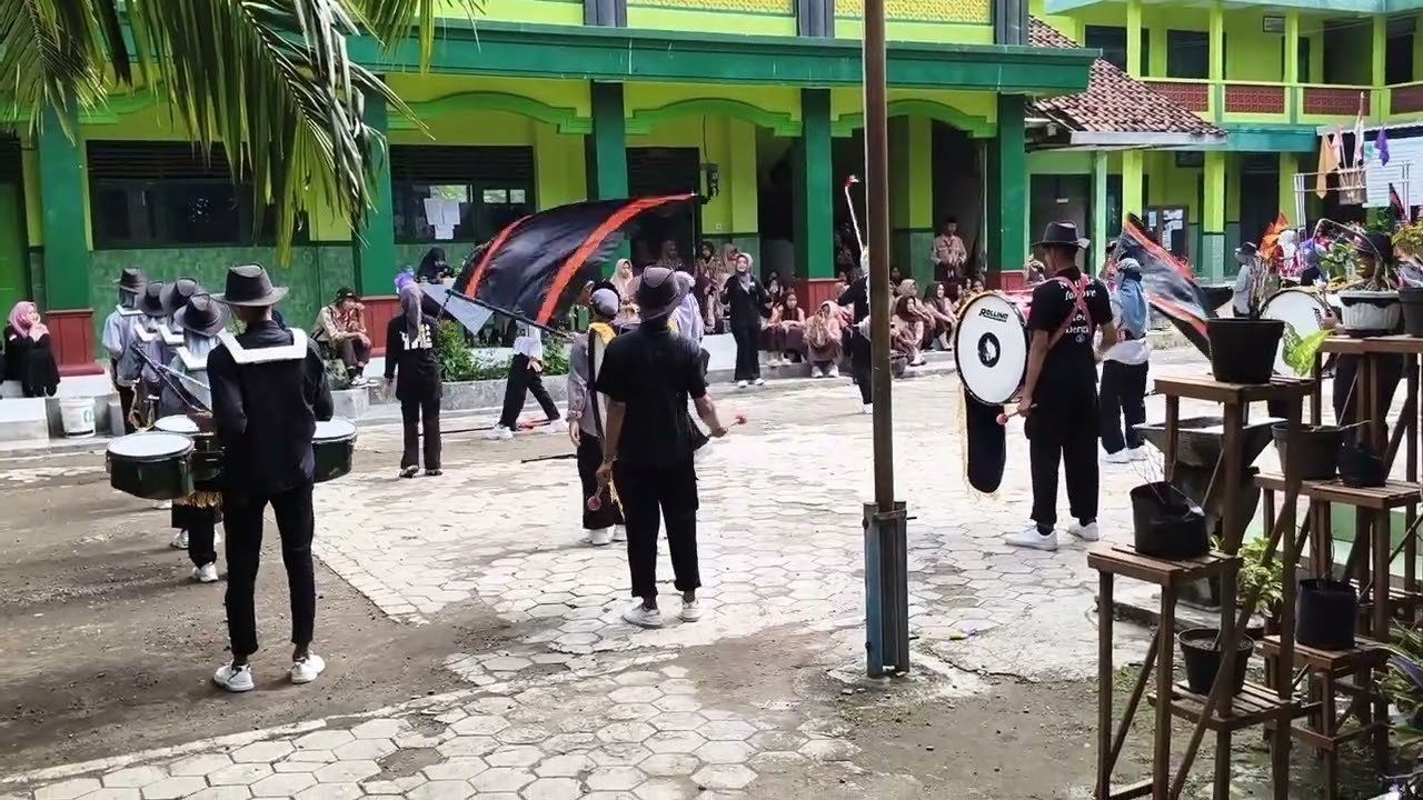 Laskar Pelangi_Drumband_MAPK Al-Hidayah