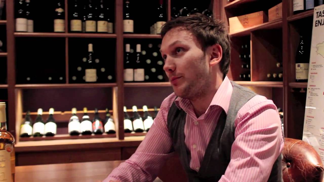 O Chateau un bar à vin unique au coeur de Paris
